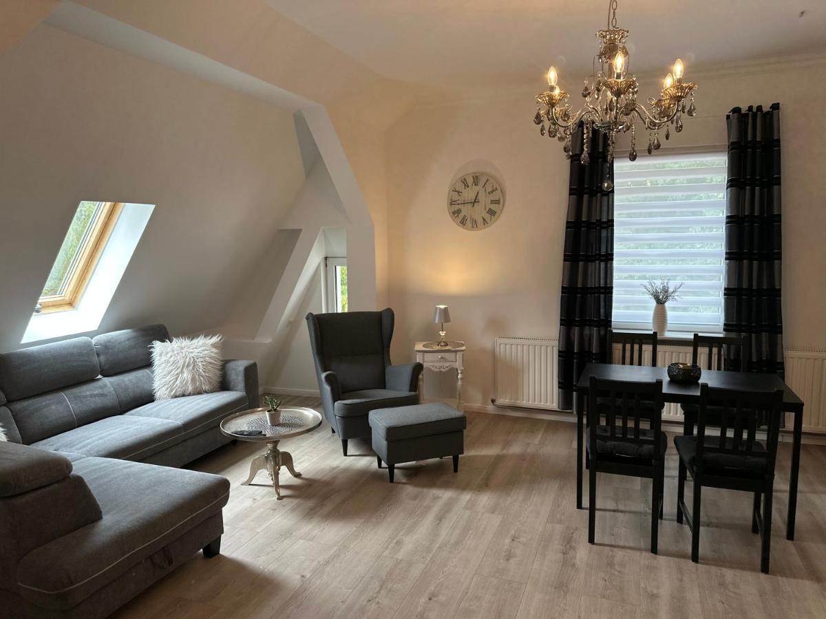 Luxury Apartment Amina Siedlung Schonwalde Exterior photo